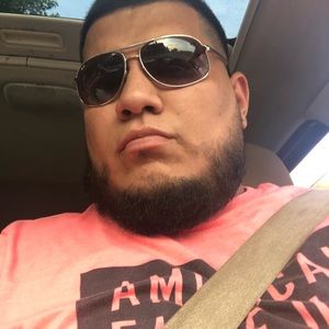 Meet your Posher, Omar